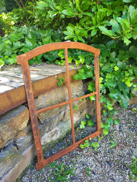 Gusseisen-Fenster, rechteckig