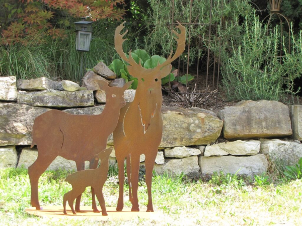 Edelrost Hirschfamilie auf Platte, groß