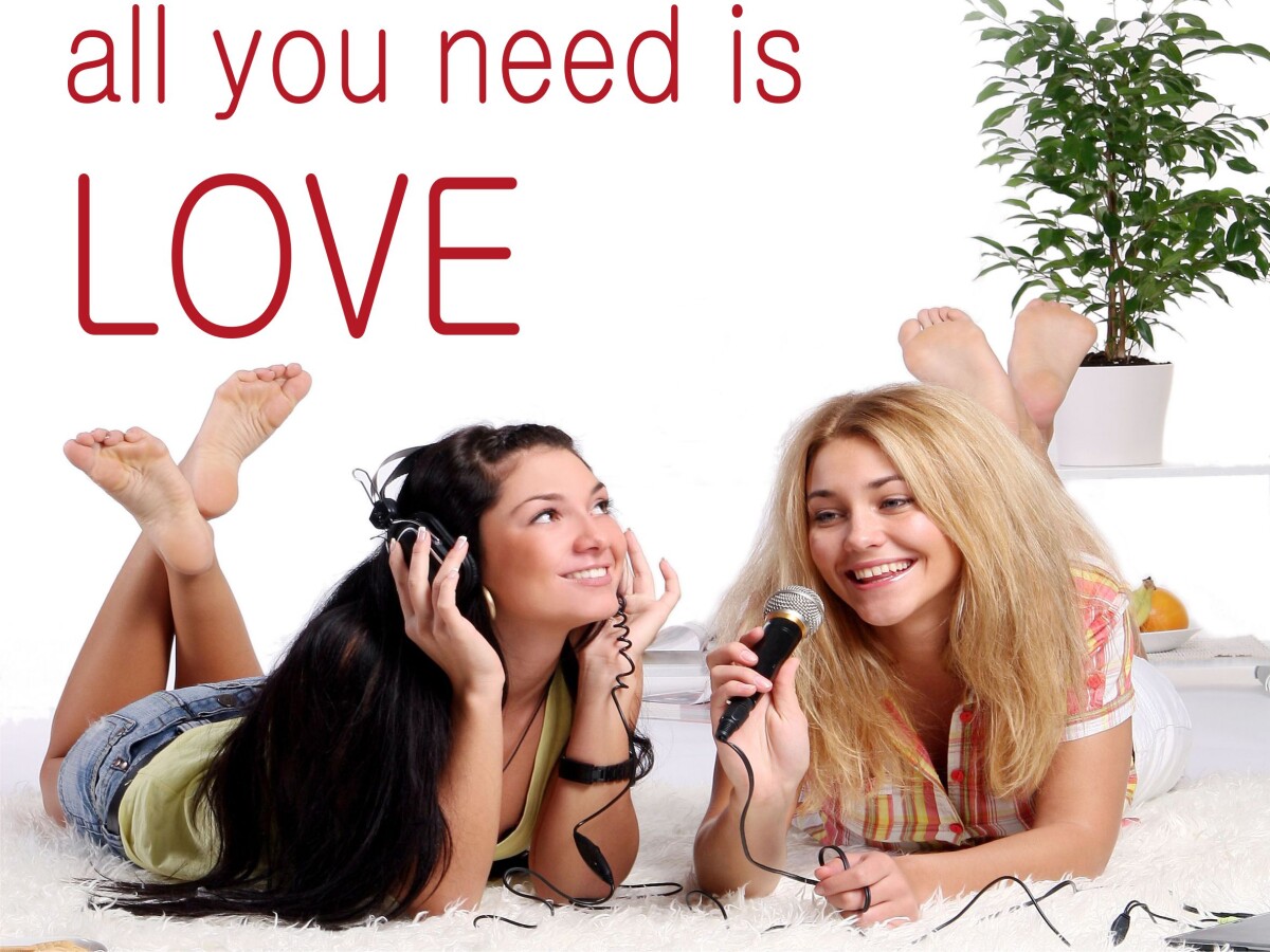 Wandtattoo 'all you need is Love sticker...'