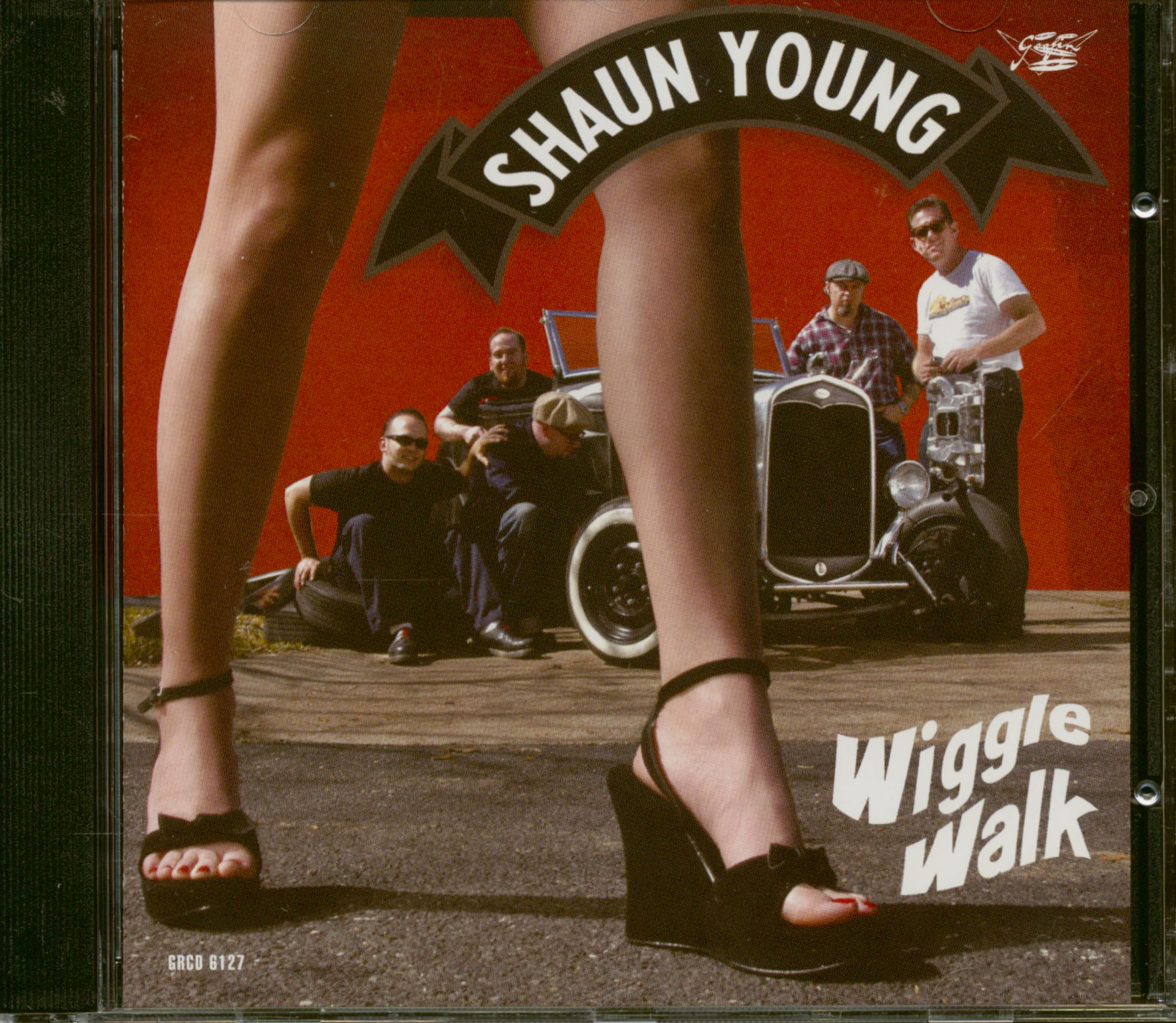 Young, Shaun - Wiggle Walk (CD)