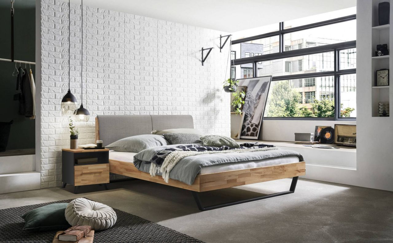 Pietro Trento 16, 140 x 200 cm  Nussbaum, geölt Stoff Pepe Grey 335 20 cm