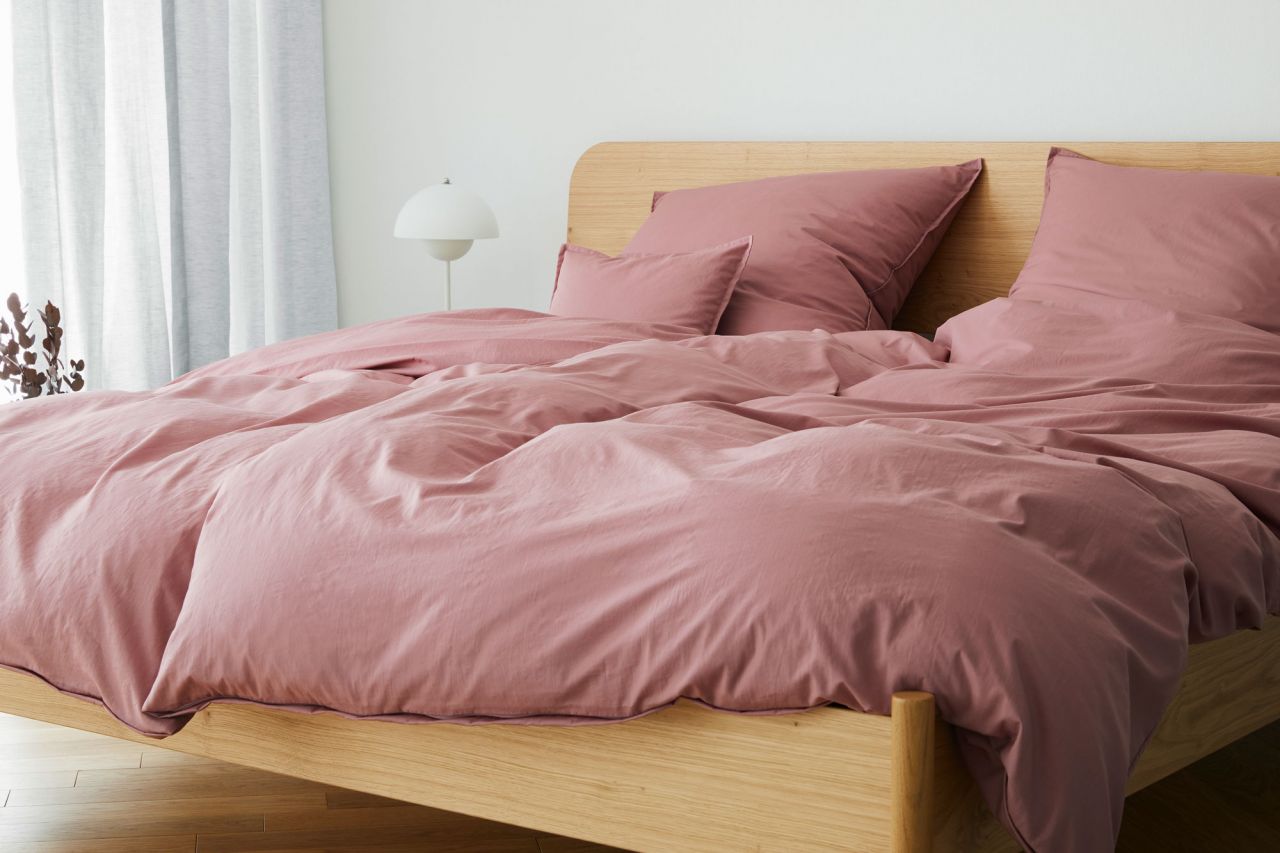 Crisp 7076, 200 x 200 + 2 x 80 x 80 cm  Blush