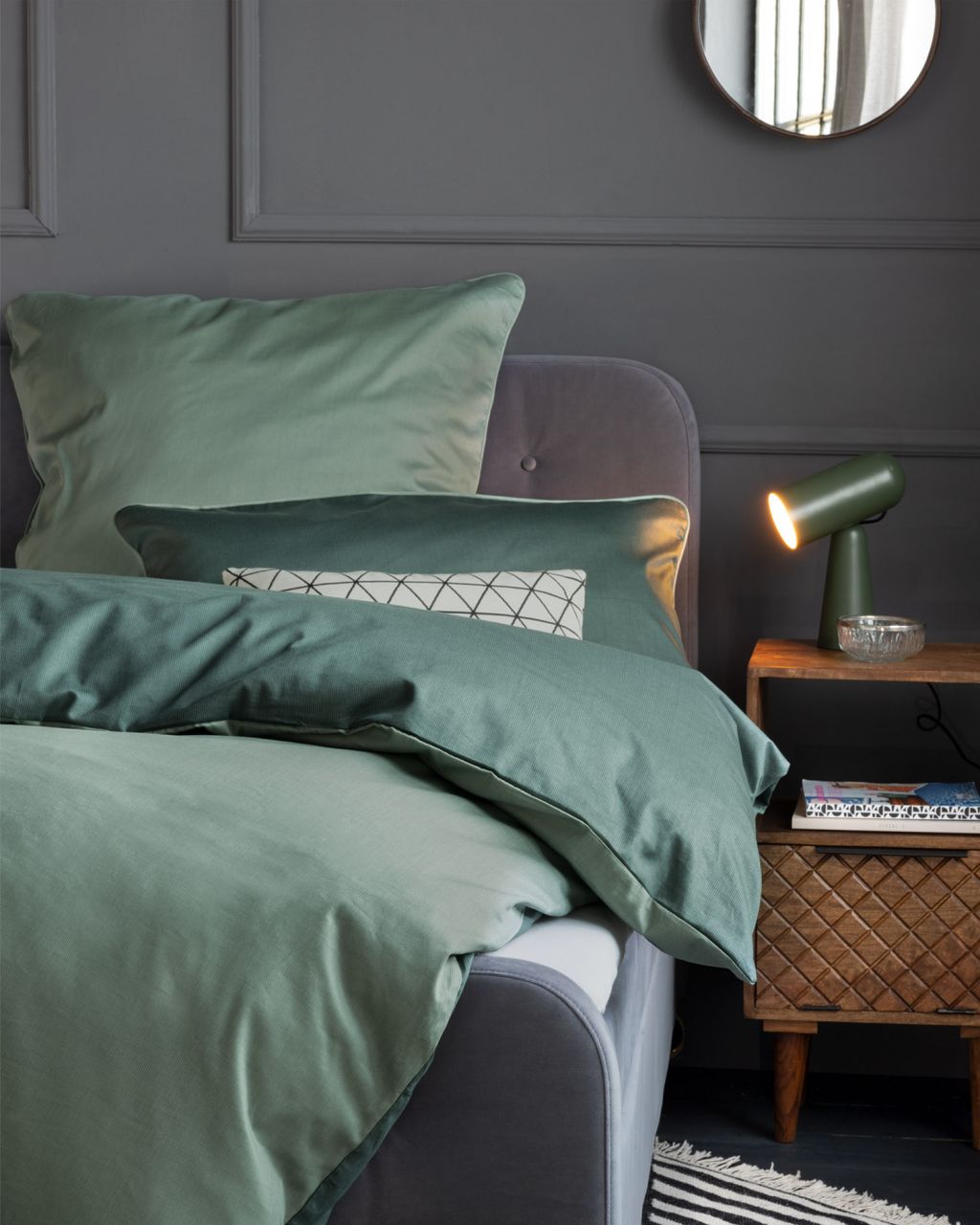 Fine Stripes 69940, 40 x 80 cm Petrol