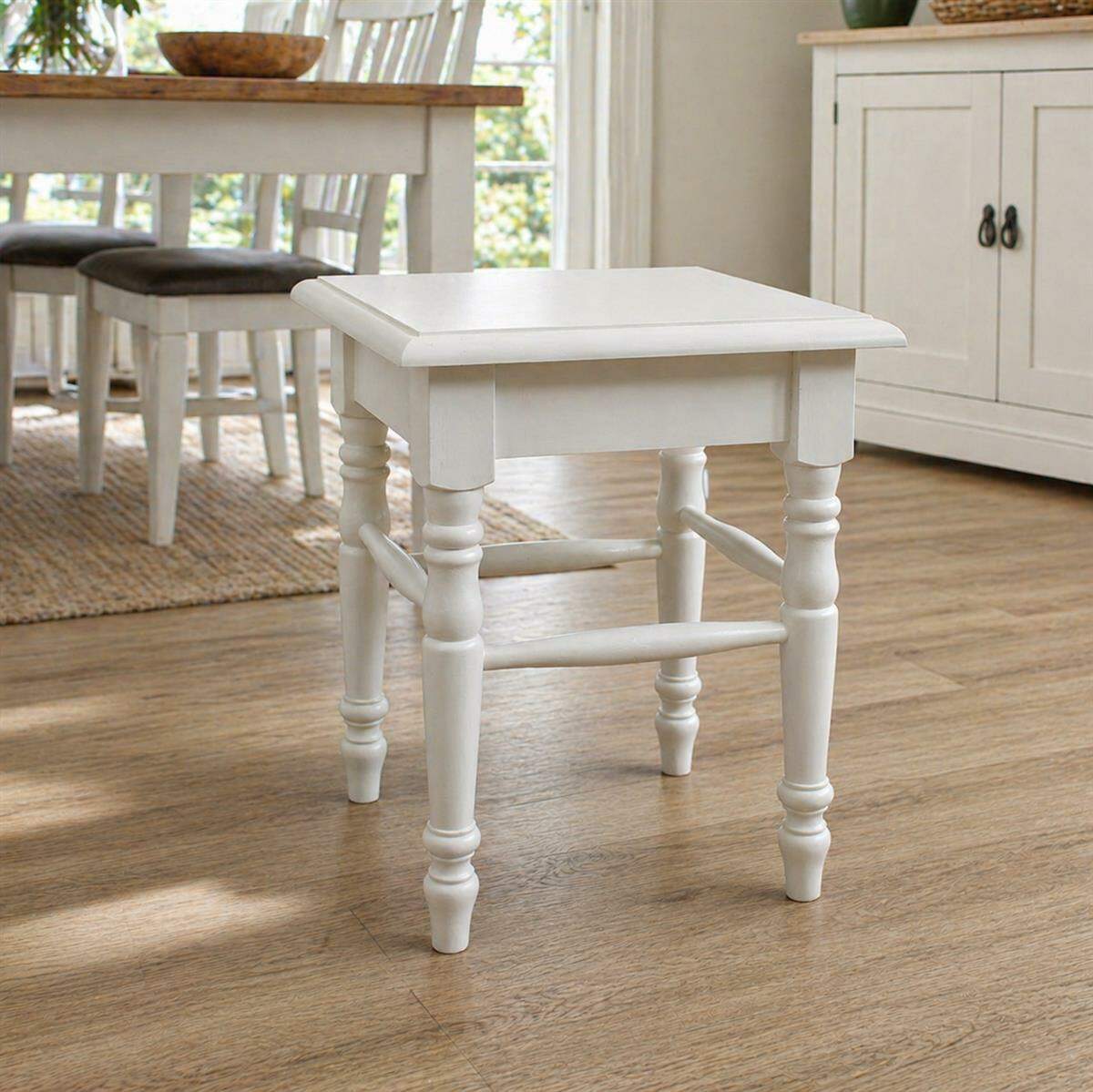 Kleiner Landhausstil Holzhocker altweiß