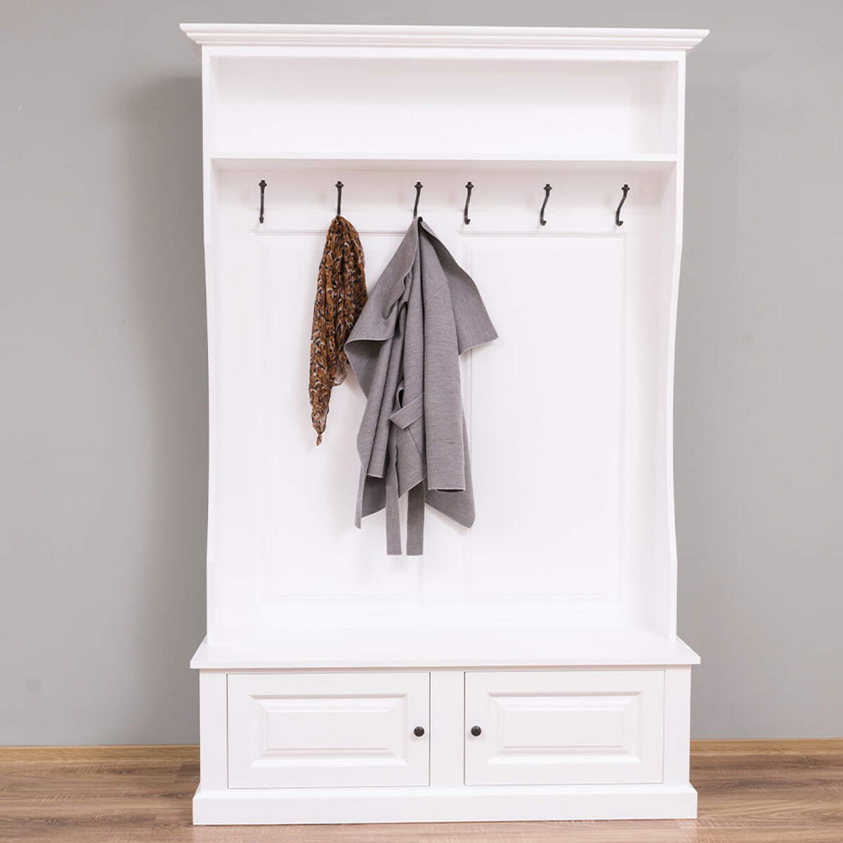 Landhaus Garderobe mit Sitzbank weiß