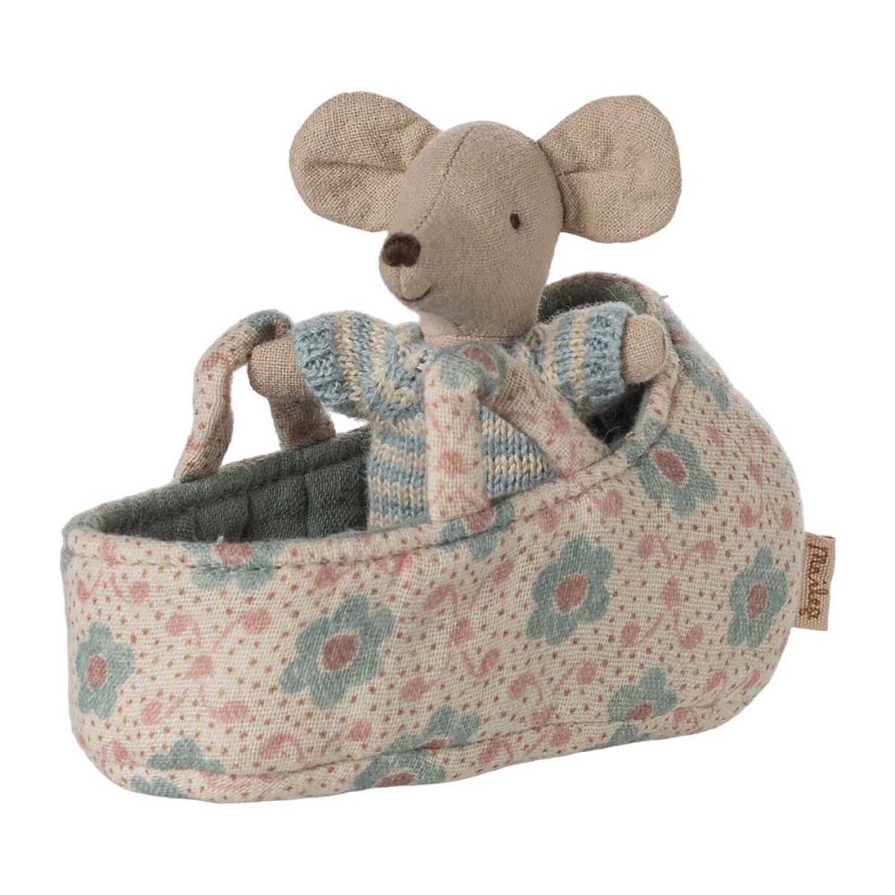 Maileg Babymaus in Tragetasche blau