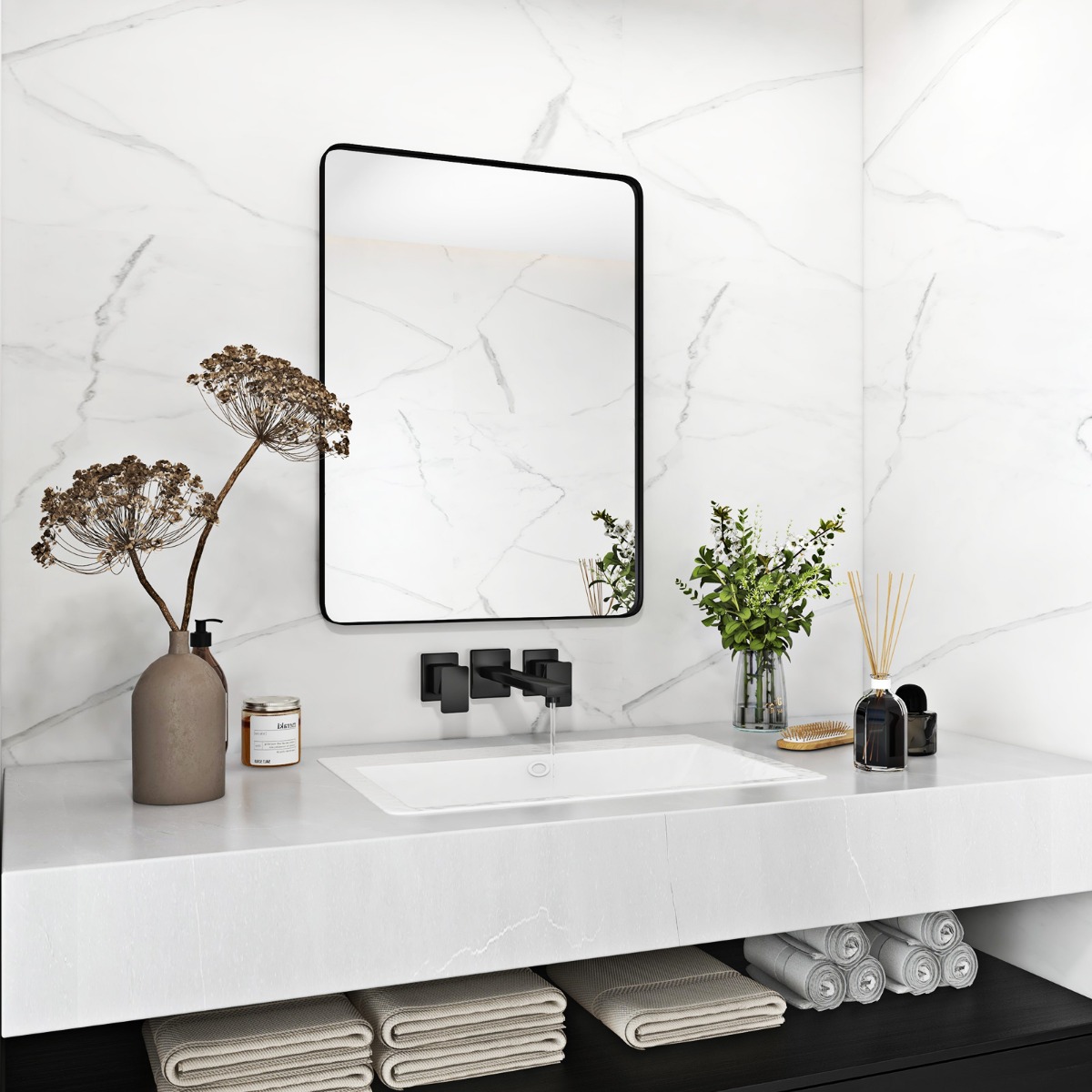 Badspiegel Hängespiegel explosionsgeschützter Wandspiegel Kosmetikspiegel für Bad 76,5 x 56 x 3 cm Silber