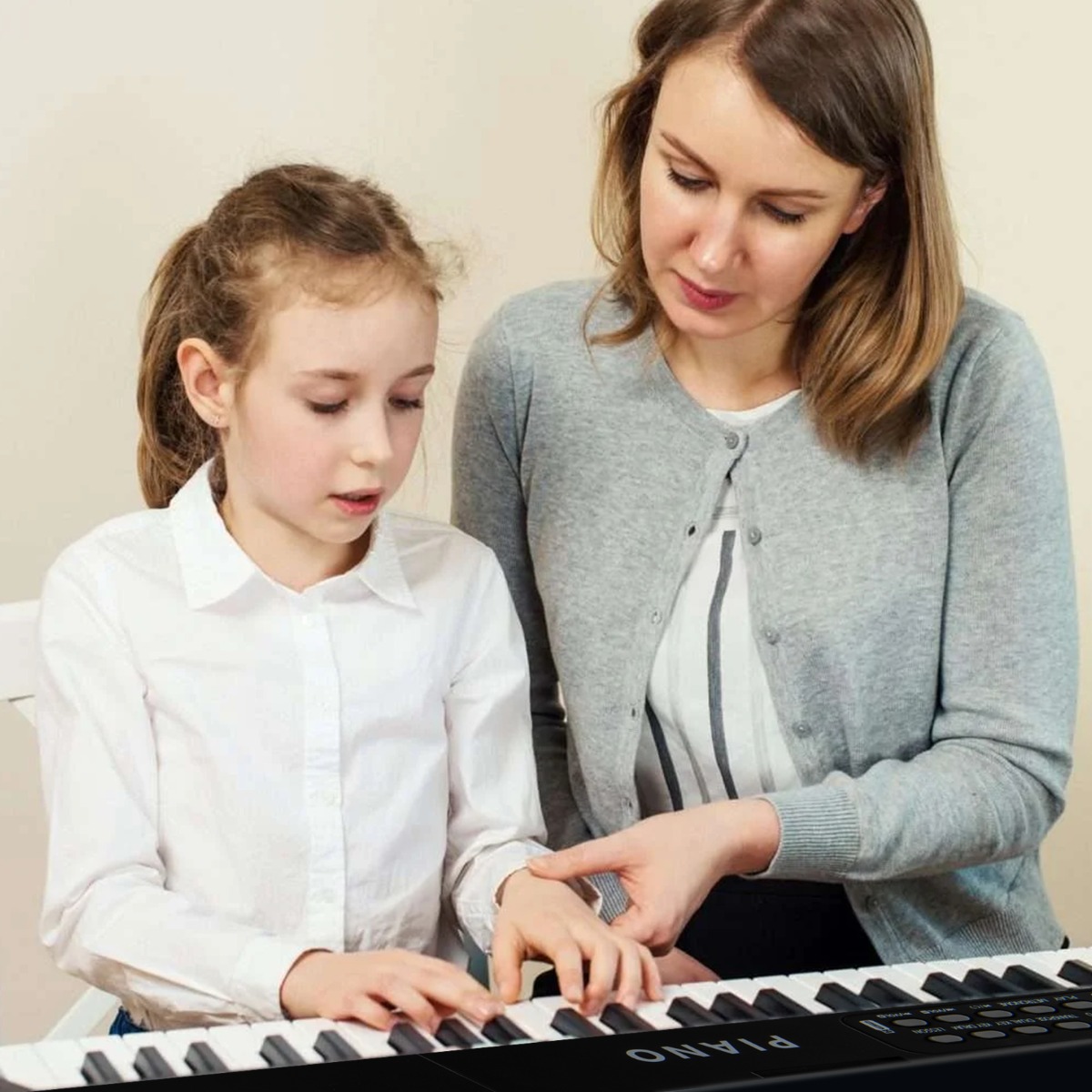 88 Tasten Piano Keyboard mit 1000 Rhythmen 1000 Tönen Klappbares Digitalpiano Klavier Schwarz