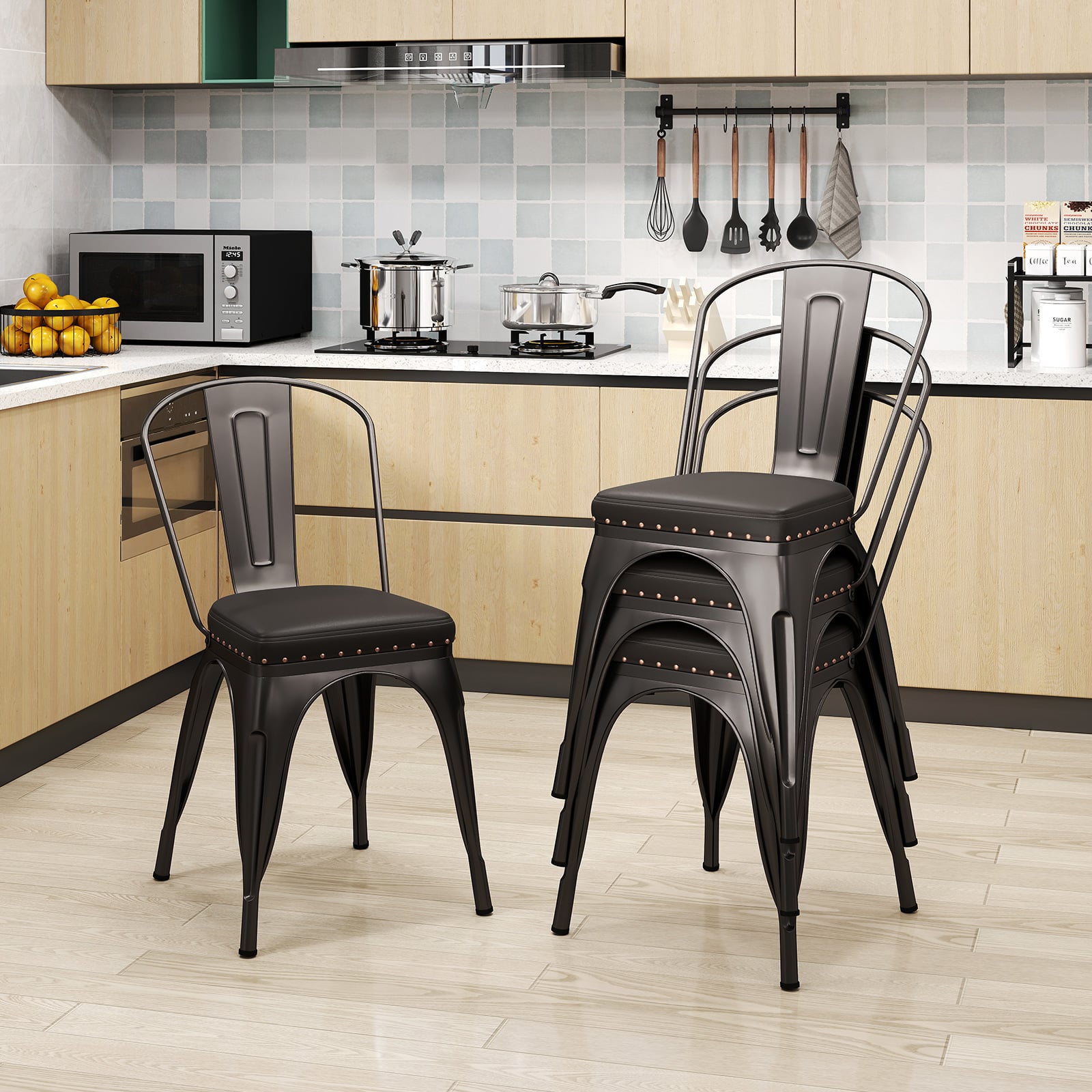 Esszimmerstühle 4er Set Bistrostuhl Metallstuhl stapelbar Küchenstühle gepolstert Gartenstühle mit Rückenlehne 44 x 53 x 84 cm Schussgrau