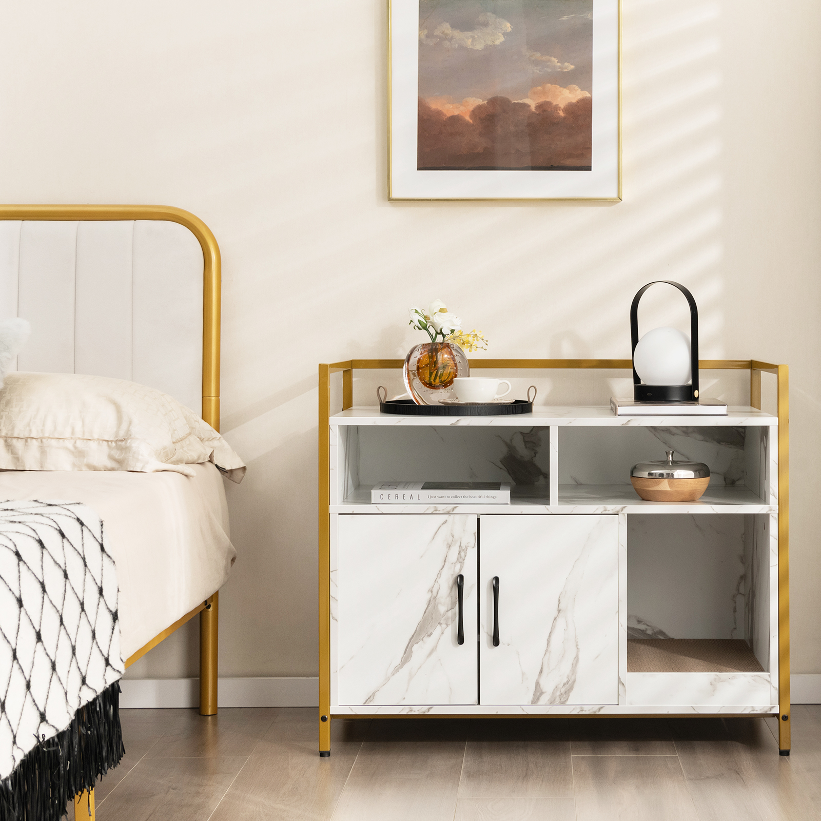 Katzenschrank Katzentoilette mit Doppeltüren & Kratzunterlage Katzenhaus mit offenem Regal & 2 Fächern Weiß-Marmor