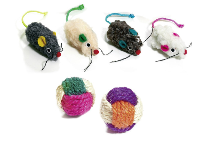 Karlie Plüschfell Maus Katzenspielzeug mit Catnip