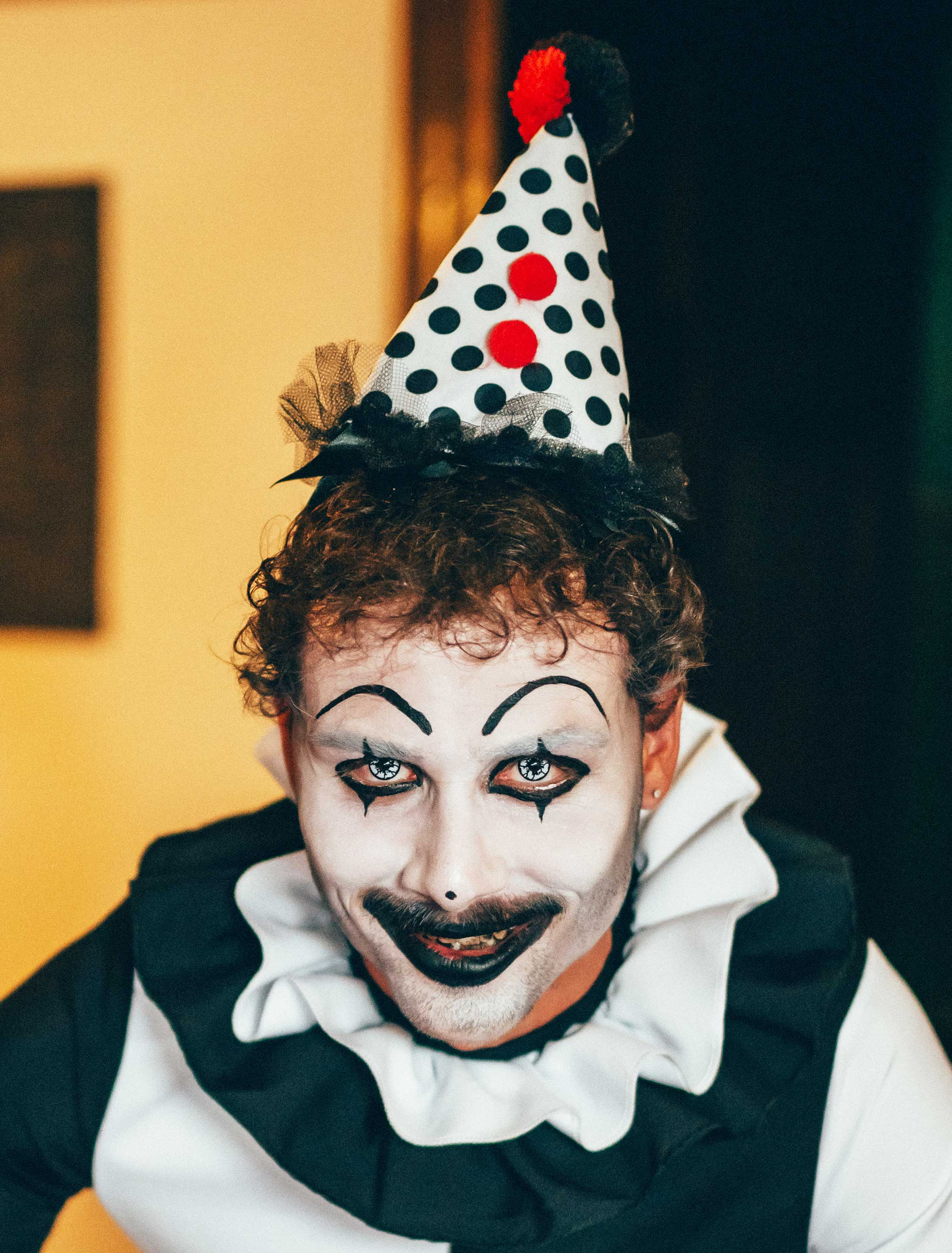 Kostümzubehör Haarreif Mini Hut Clown schwarz/weiß/rot
