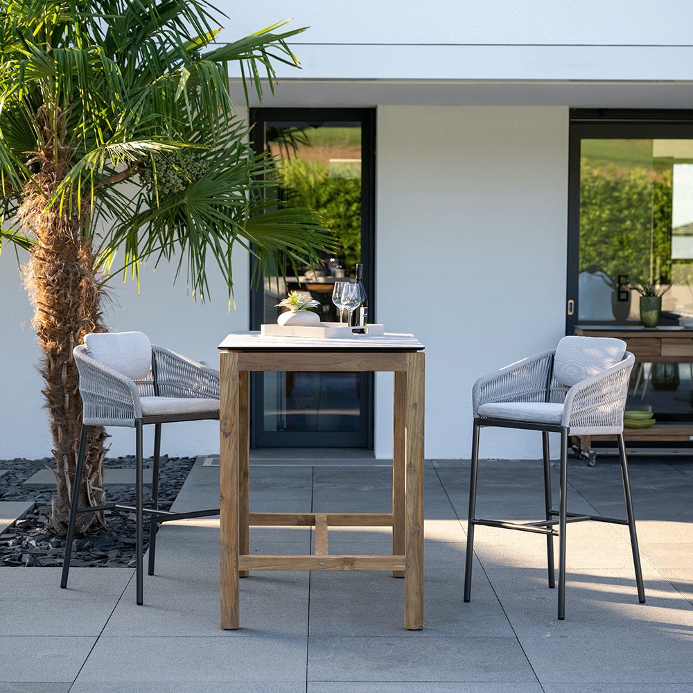 Stern Barsessel 2x Jella Alu anthrazit Kordel Stone Kissenset perlgrau mit Bartisch Theo Teak 80x80 cm platte Stone light