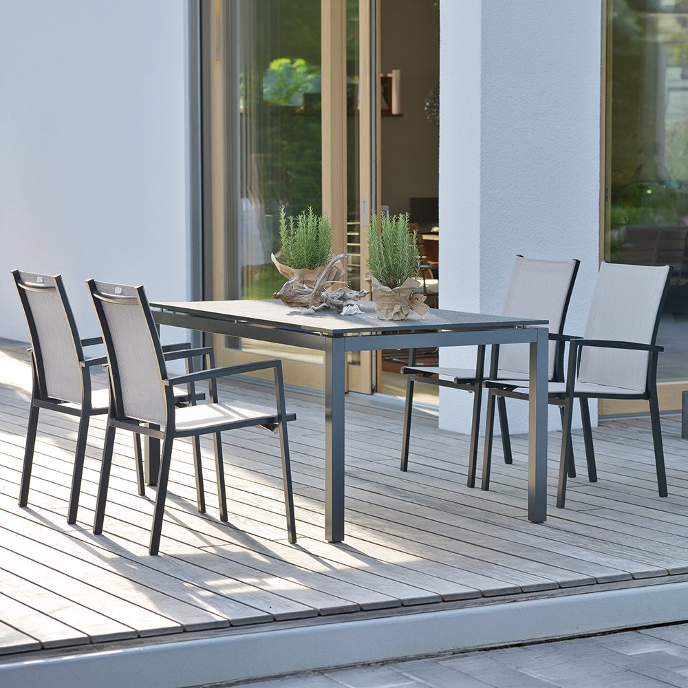 Stern New Levanto Set 5-teilig Aluminium anthrazit silber bestehend aus 4 Sesseln mit Classic Tisch Metallic grau 160 cm