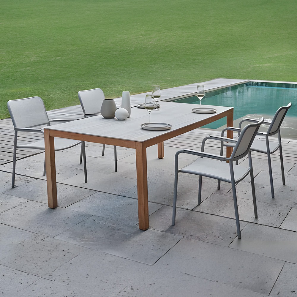 Stern Gartenmöbel-Set 5-teilig mit Teak Tisch Dekton 200 cm mit 4 Joris Stühlen warmgrau Ash light