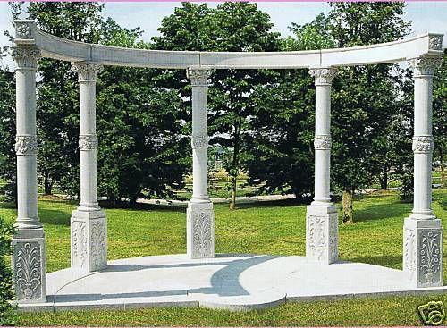 Pavillon 'Pantheon', Made in Italy