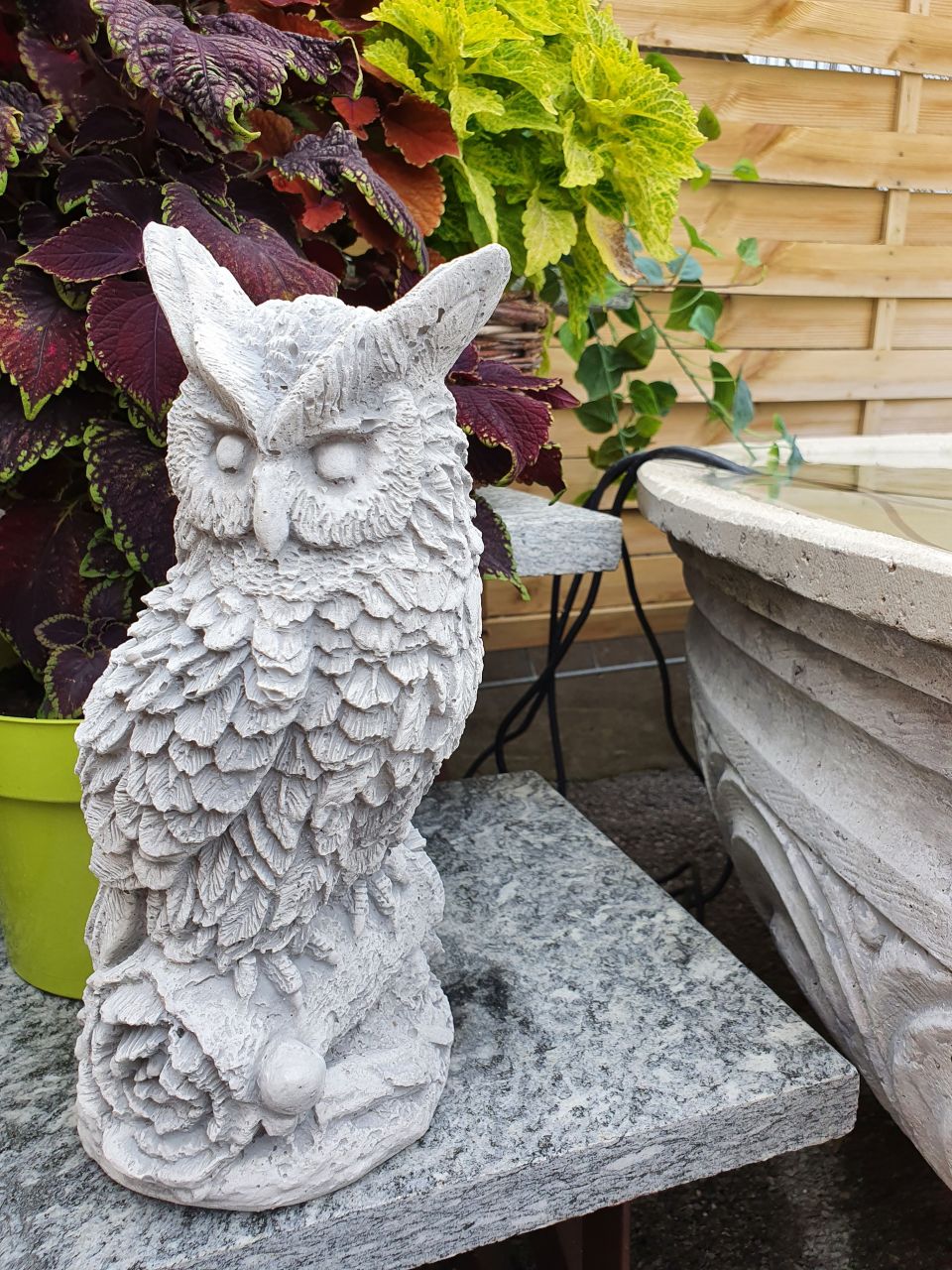 Gartenfigur Eule, klein, antik grau