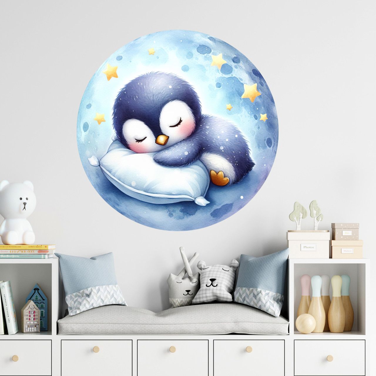 Wandtattoo Babyzimmer Junge Baby Pinguin schlafend blau