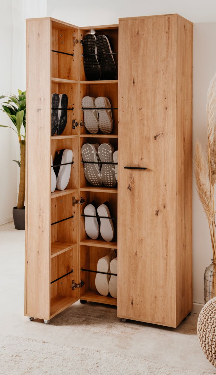 Schuhschrank Logu in Eiche Artisan 74 x 182 cm