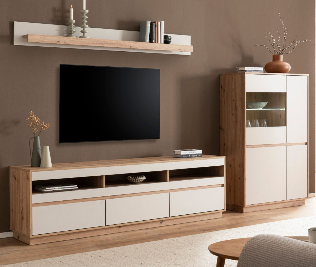 Wohnwand Kiruma in kaschmir und Eiche 292 cm