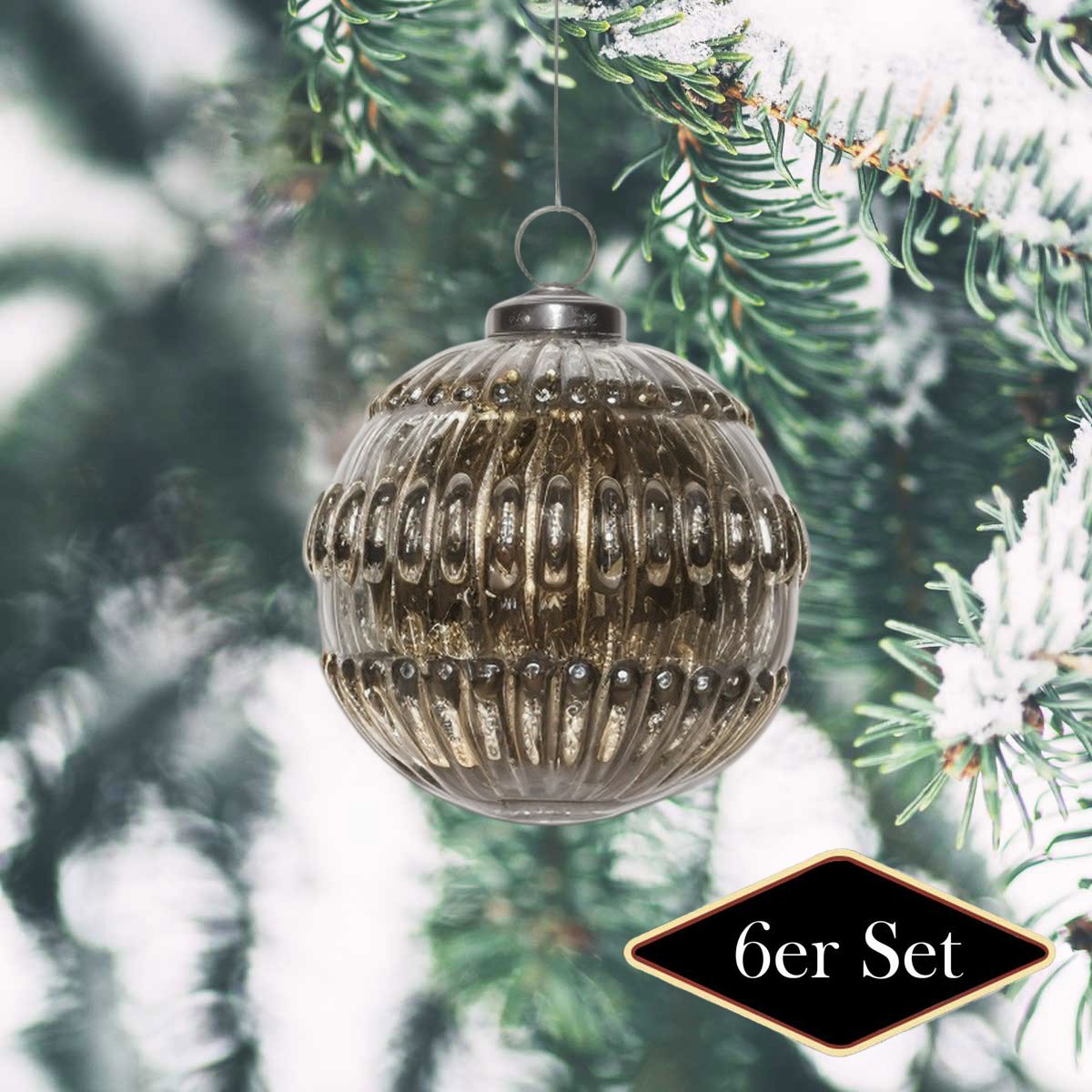 Weihnachtskugel, gold patiniert geriffelt - Premium handgemacht in Indien, ⌀8 cm