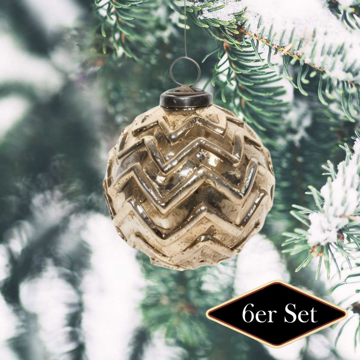 Premium Weihnachtskugel, gold glänzend Zickzack -handgemacht in Indien, ⌀10 cm