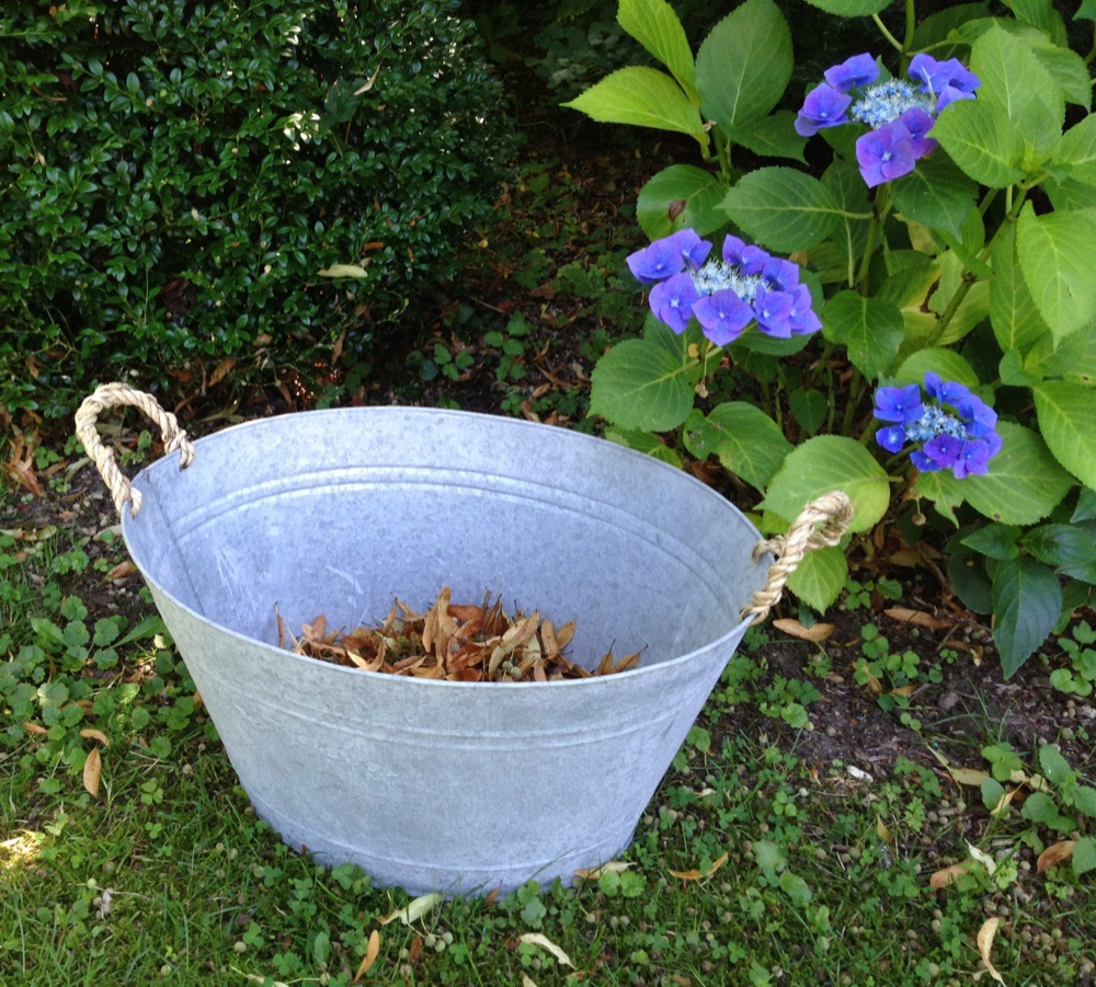 Zinkwanne - romantische Waschwanne verzinkt -  Badewanne f. Bauerngarten