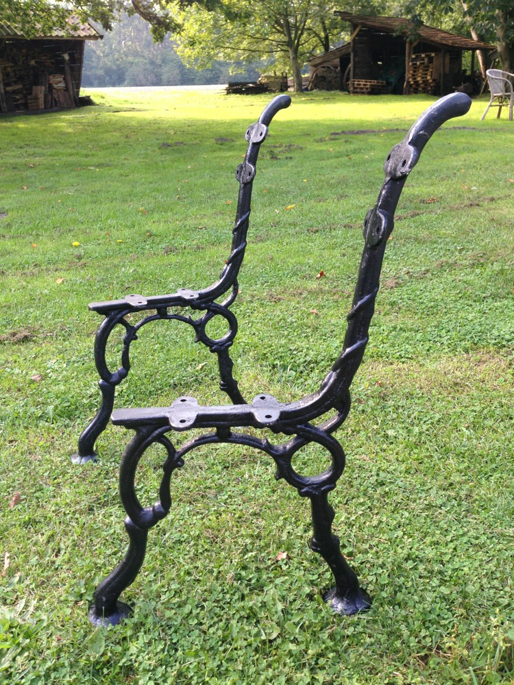 Bank Seitenteile für eine Gartenbank - Jugendstil Sitzbank - Parkbank Eisen