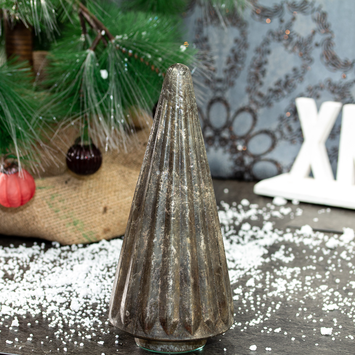 Skulptur, Glas in Weihnachtsbaum Optik, Tischdeko Weihnachten, wie Tannenbaum