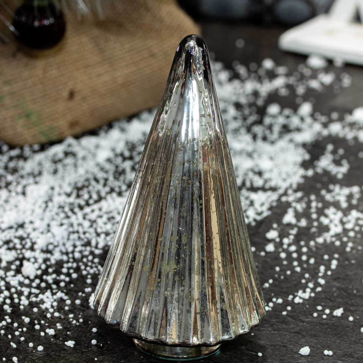 Moderner Weihnachtsbaum, Glas silberfarbend, Tischdeko Weihnachten, Dekoration