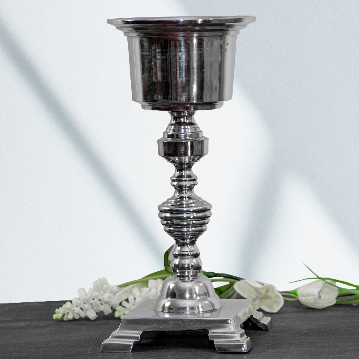 Kerzenhalter aus Aluminium, klein, Pokal, Dekoration