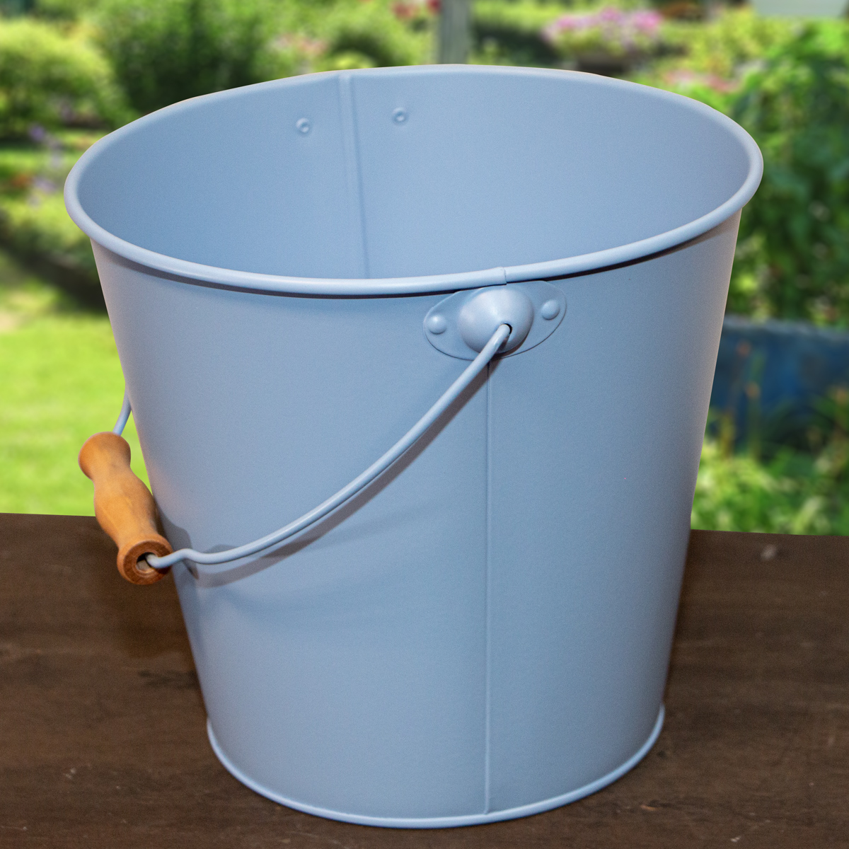 Blecheimer, Mittelblau, Pflanzenkübel, Eimer als Deko