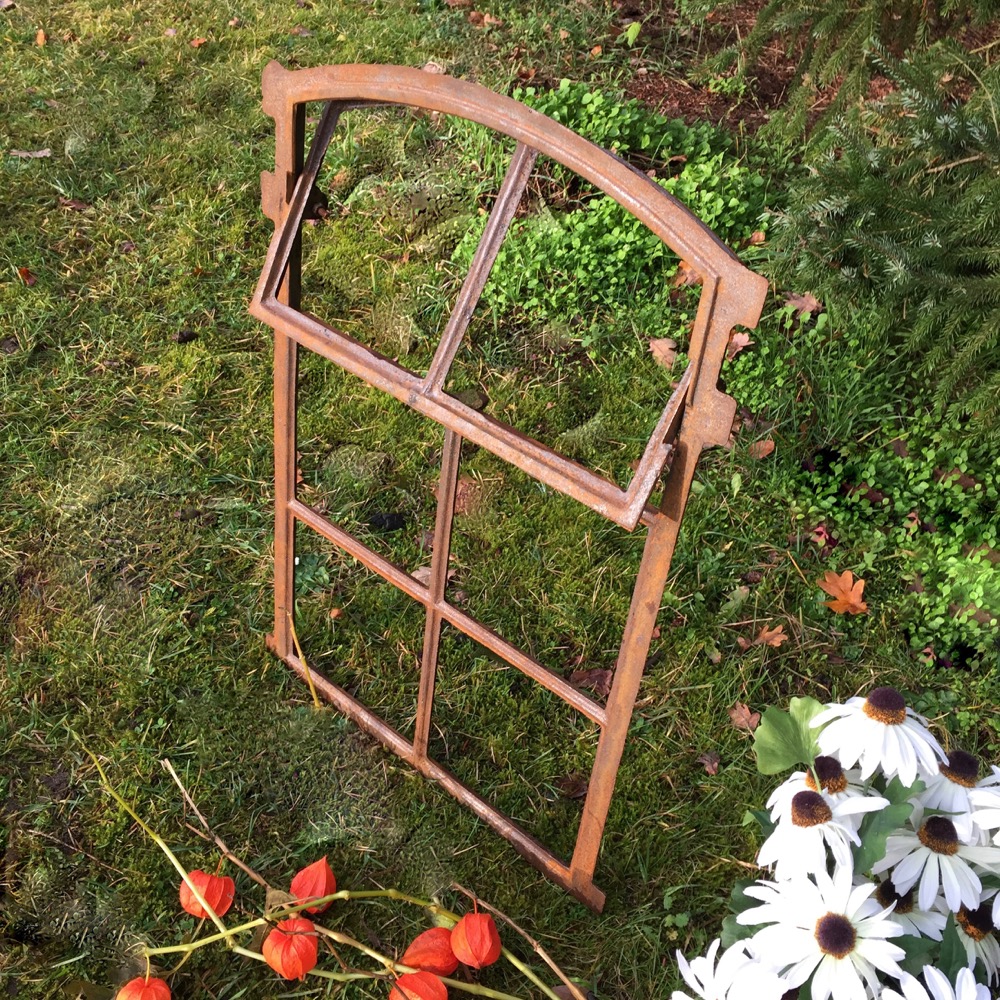Scheunenfenster zum Klappen - Eisenfenster zum Öffnen - Antik Fenster mit Klappe