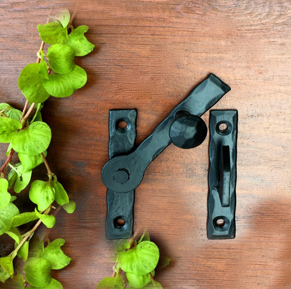 Schrank Verschluss mit Falle - Möbelverschluss Türverschluss antik Fallriegel