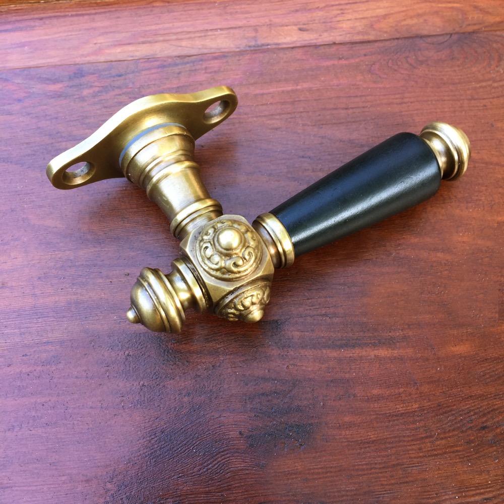 Fenstergriff mit Holzgriff Fensterolive Antik Ebenholz Fenster Griff Oliven