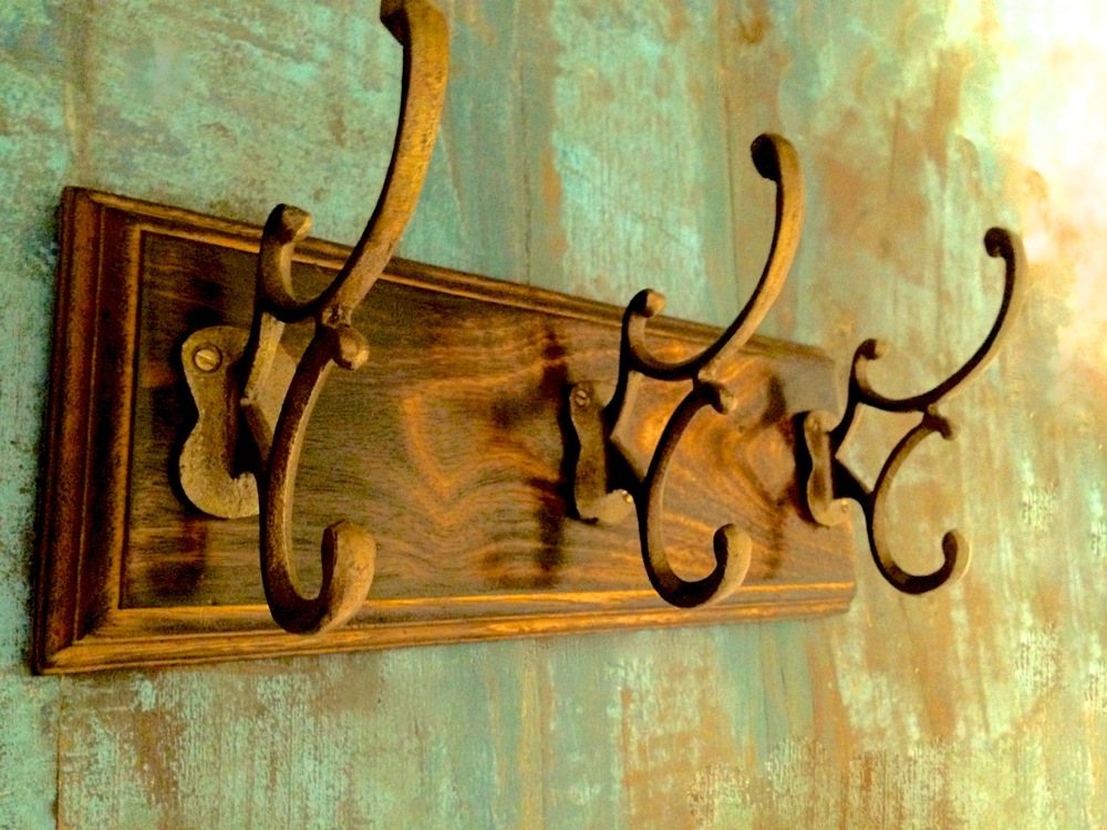 Garderobe Martino mit 3 Messing-Haken, Kleidergarderobe Flur oder Bad Antik-Look