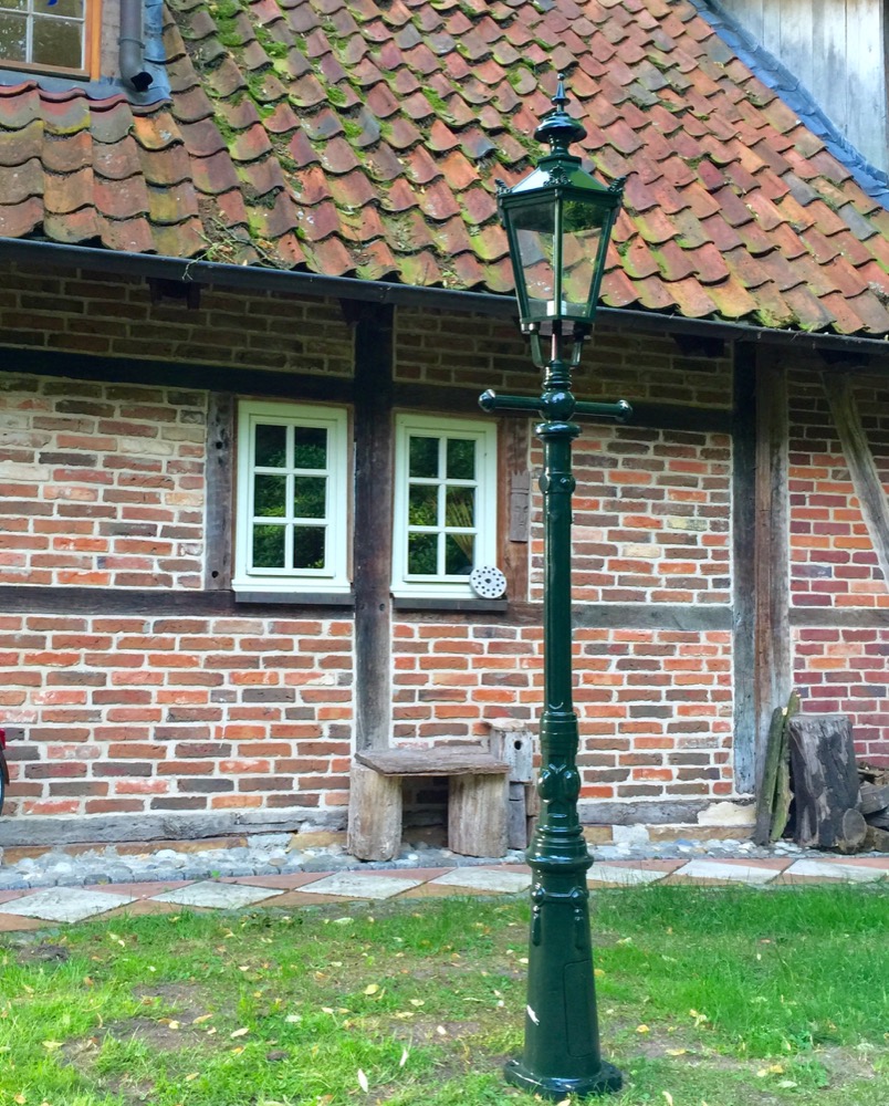 Stand Außenlampe Stehleuchte Garten Lampe, Außenbeleuchtung, Hoflampe 245 cm