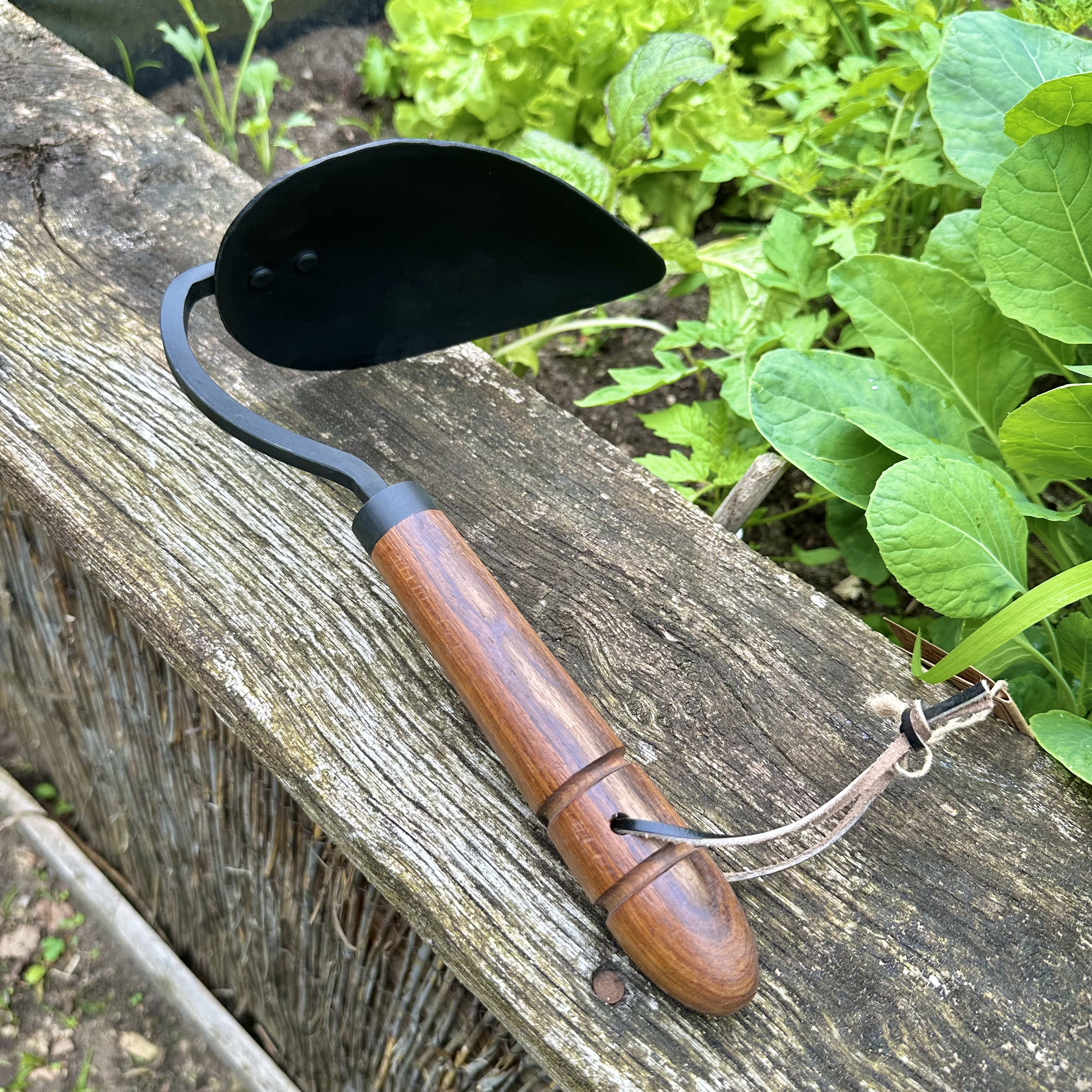 Handhacke aus Gusseisen, Holz, Dekoration, Gartenarbeit