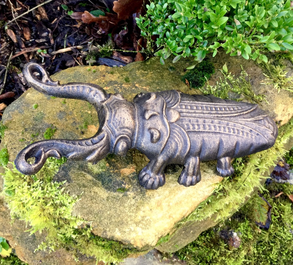 Skarabäus Käfer - stabiler Stiefelknecht, tolle Gartendeko, Tierfigur wetterfest