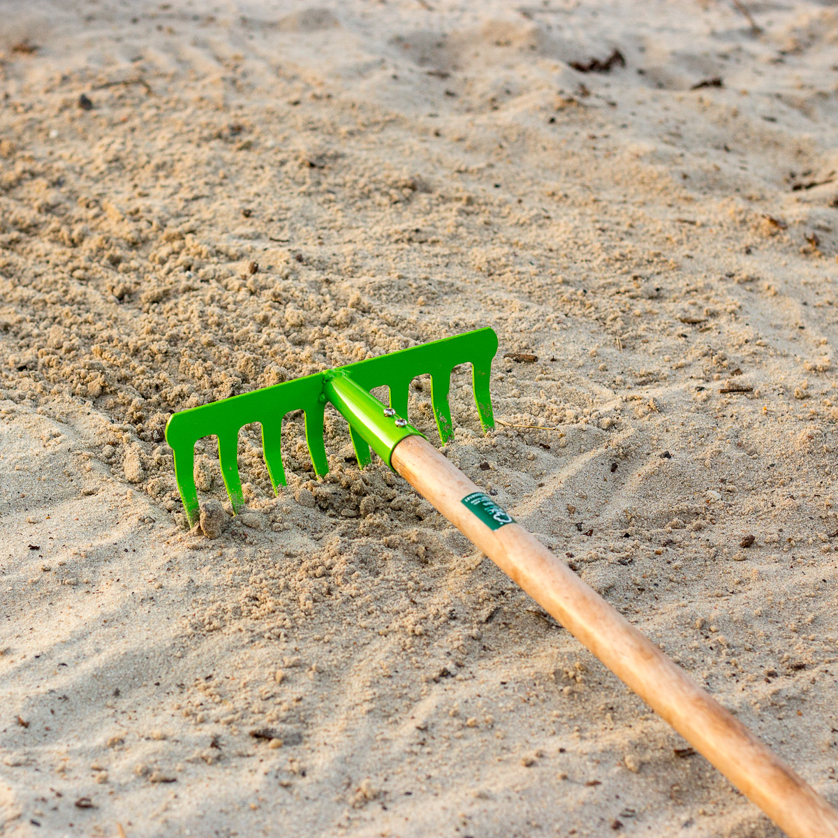 Gartenharke für Kinder, Kinderharke, Kinder- Rechen mit Holzstiel