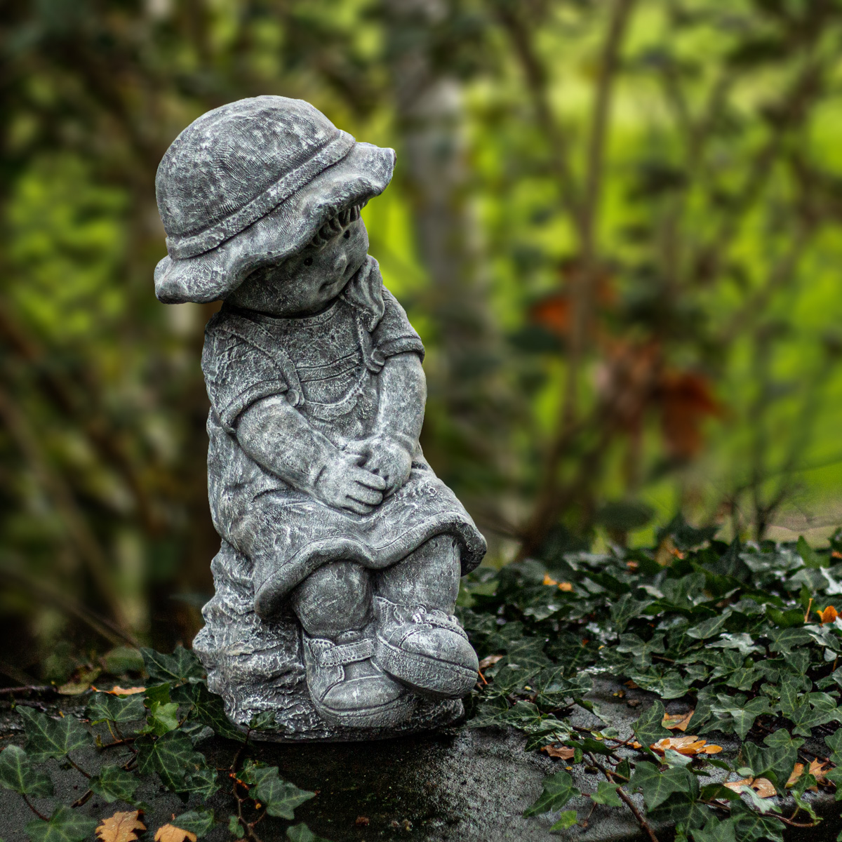 Schüchternes Mädchen, Garten Dekoration, Steinfiguren