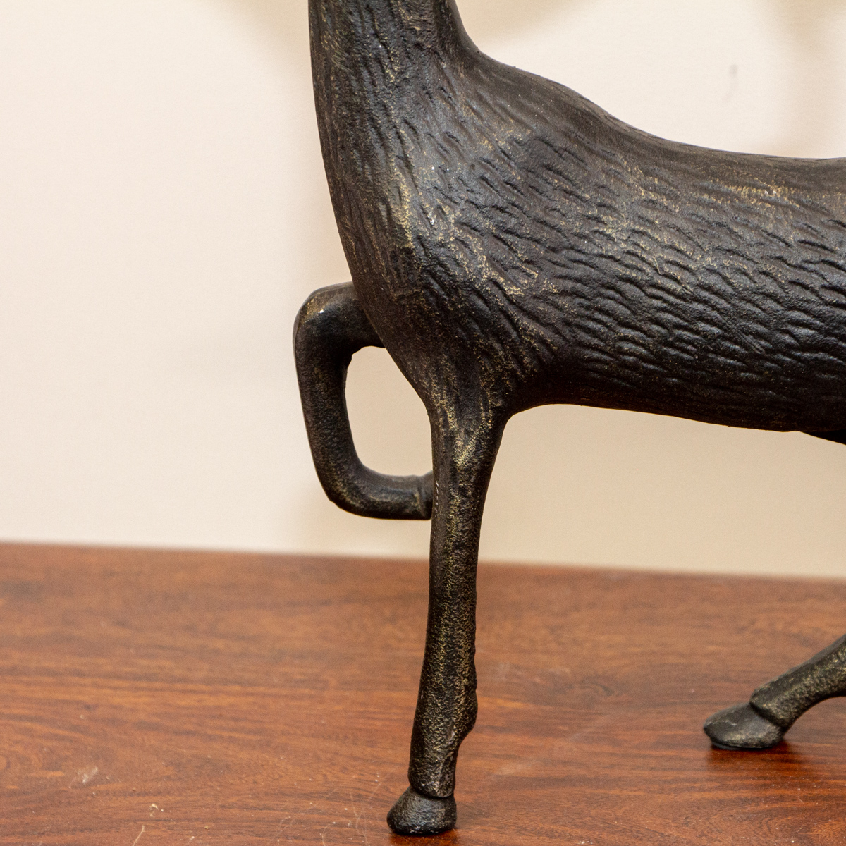 Rentier Figur, männlich, Aluminium, Schwarz-gold, Tierfiguren Dekoration