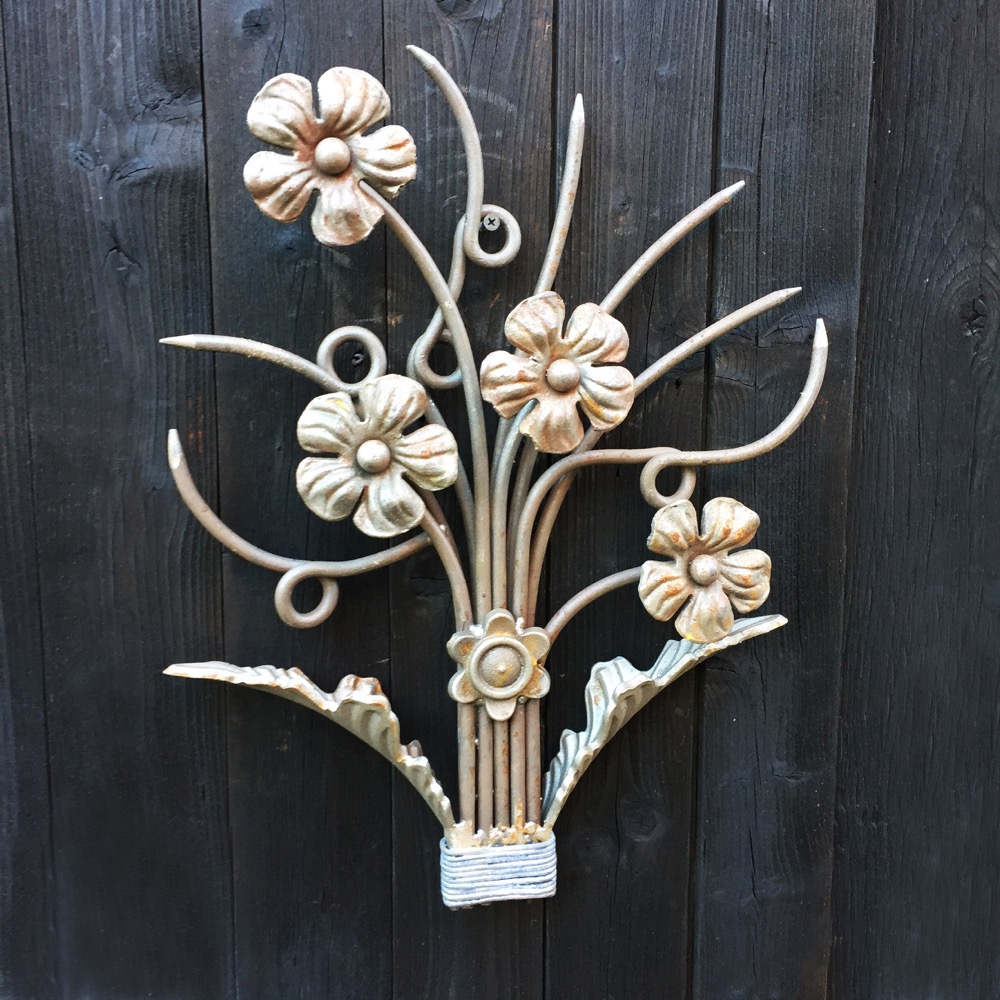 Deko Zierornament Ziergitter Blume - Herstellung Geländer Balkon Fenster