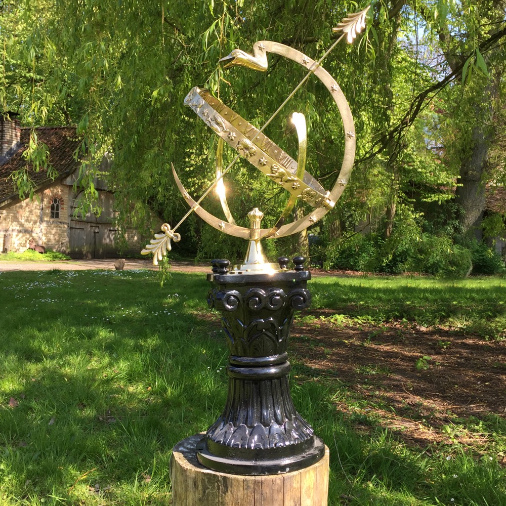 Astrologische große Sonnenuhr - Park Dekoration Landhaus Gartenuhr - Schattenuhr