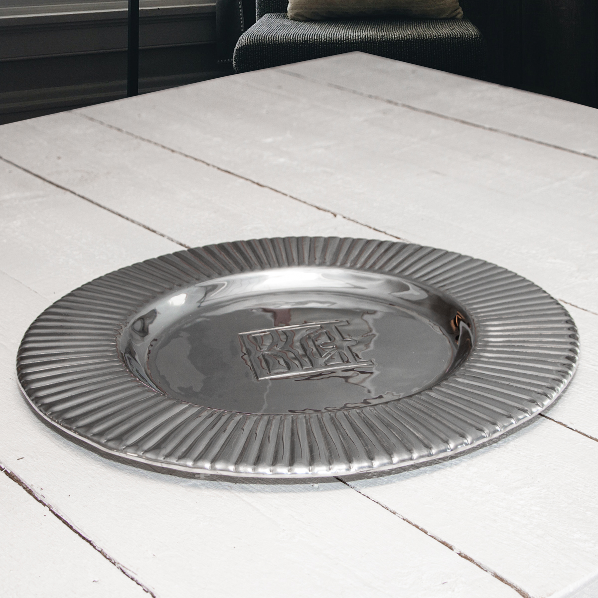 Tablett aus Aluminium, Rund, Strukturiert, Auslage, Deko