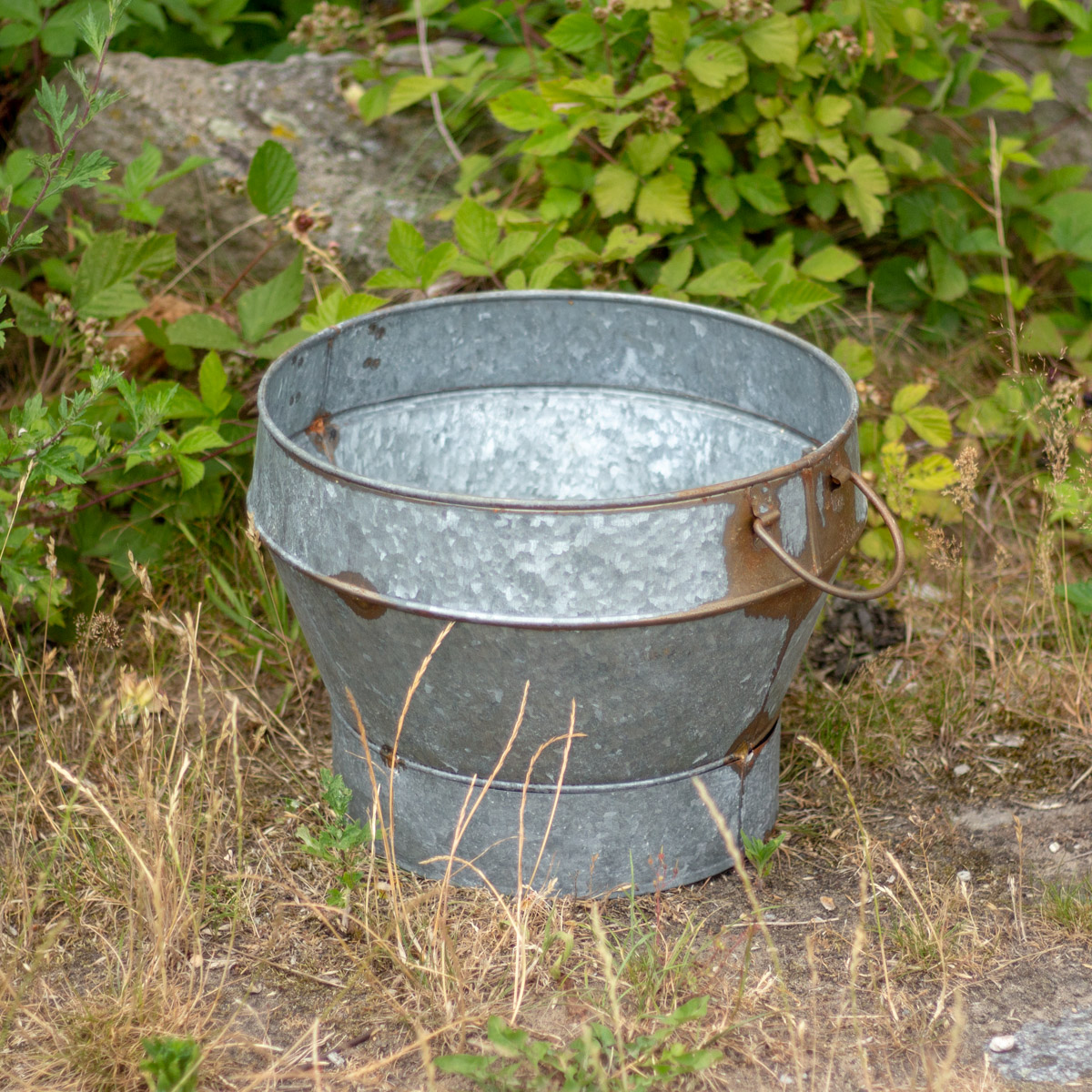 Großer Deko-Eimer, Schale aus Zinkblech, hohe Schüssel in Vintage-Look