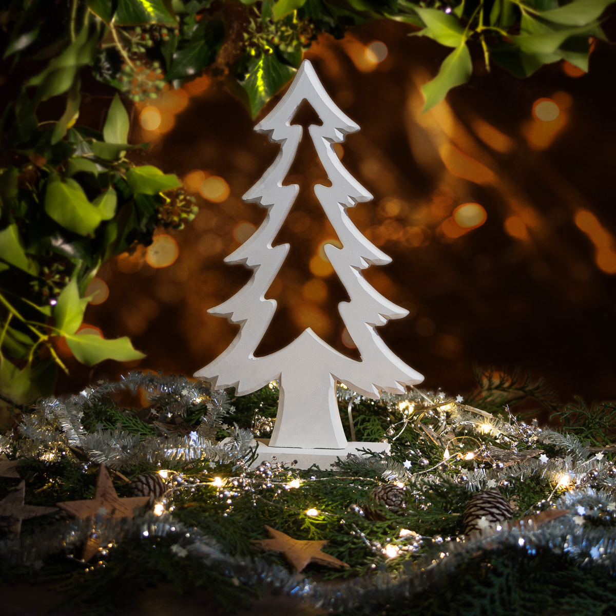 Tannenbaum für Fensterbrett, Skulptur als Tischdeko zu Weihnachten