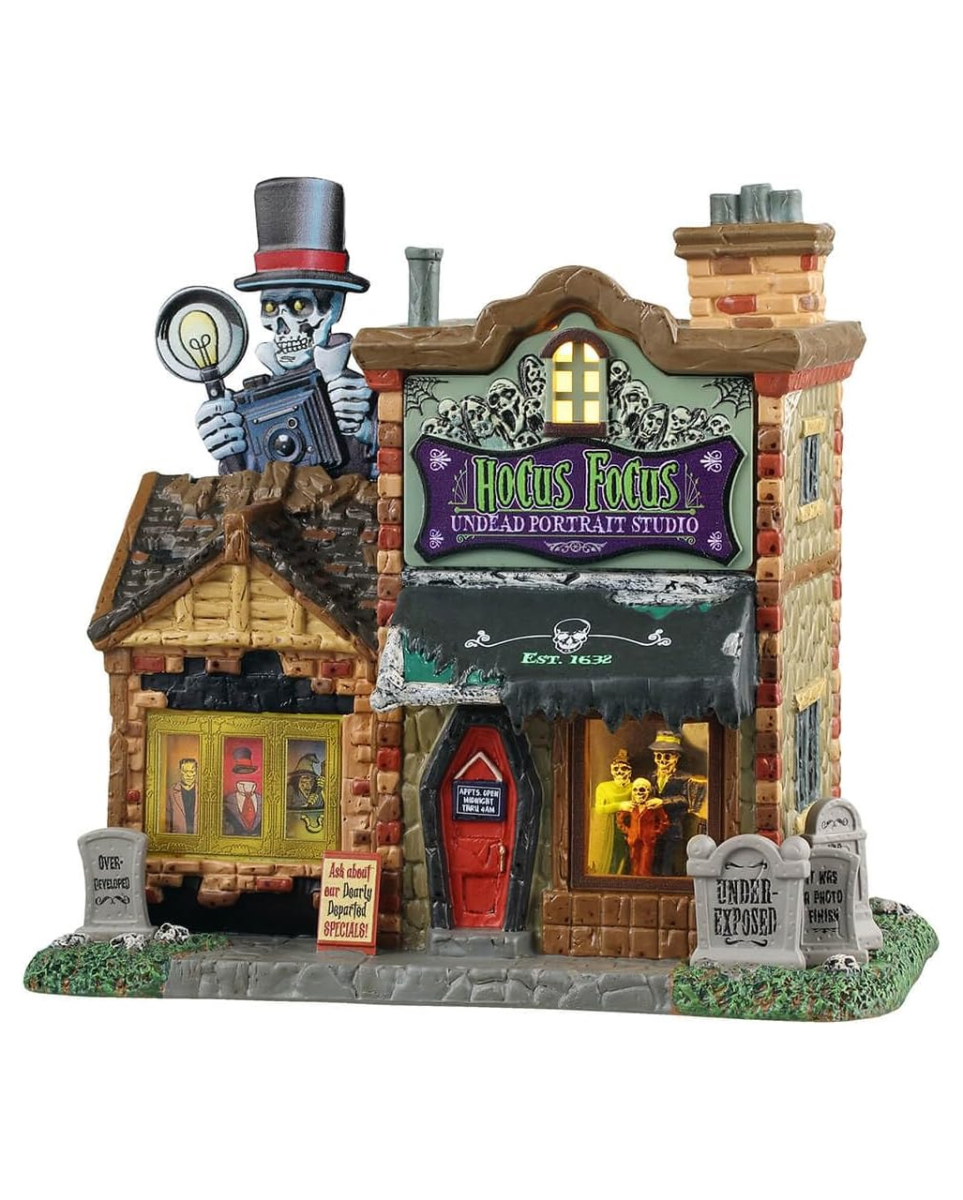 Lemax Spooky Town - Hocus Focus Undead Portrait Studio
