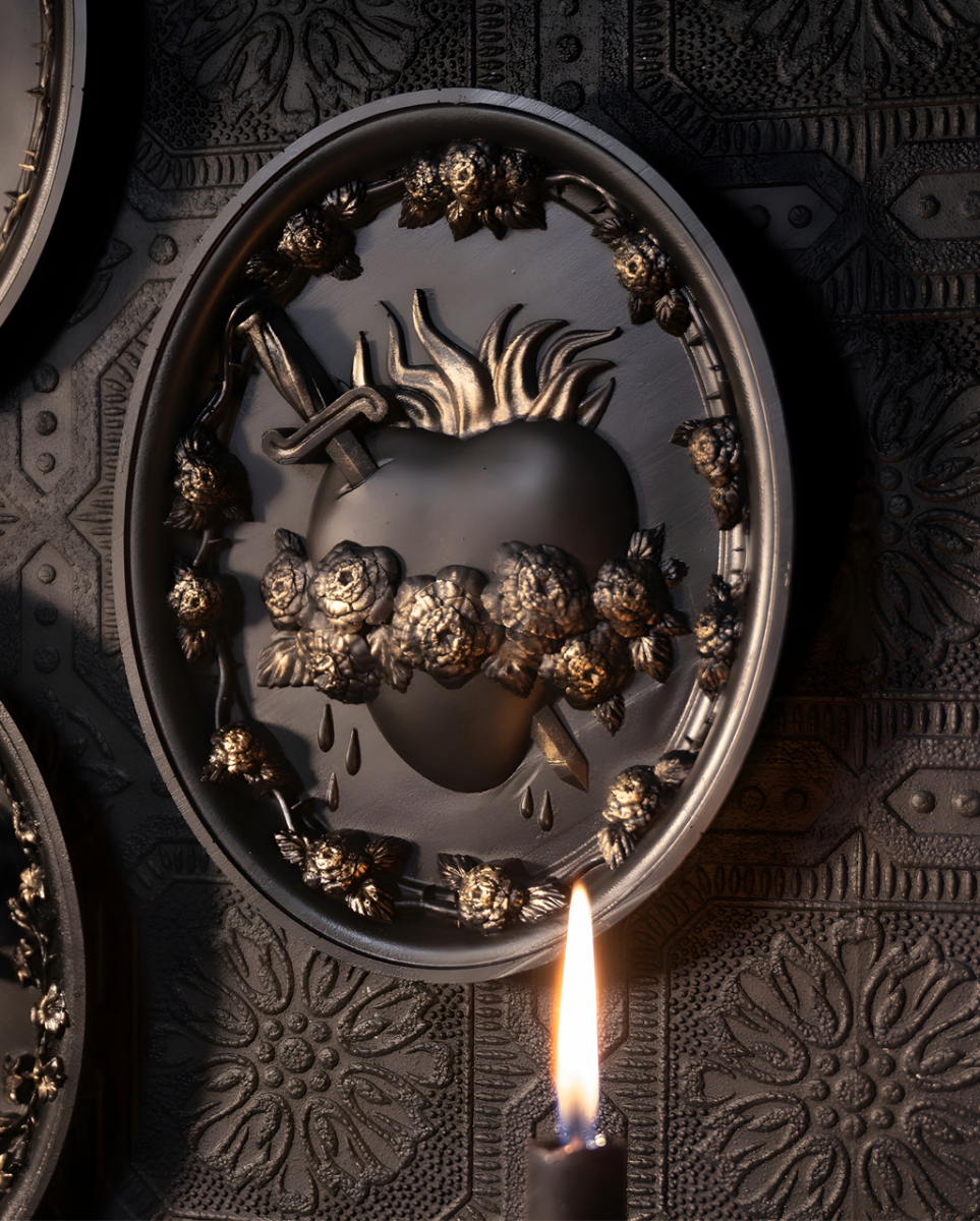 Sacred Heart Gothic Wandbild mit Pfingstrosen 20cm