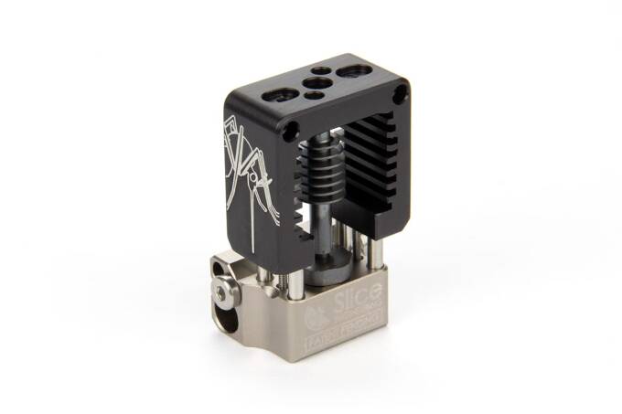 ACBO-1046